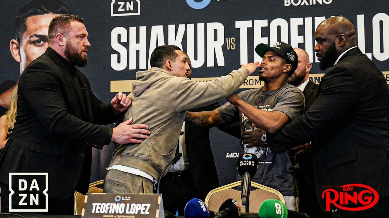 “2 MINUTES AGO: Teofimo Lopez SLAPS Shakur Stevenson in Explosive Face-Off!”