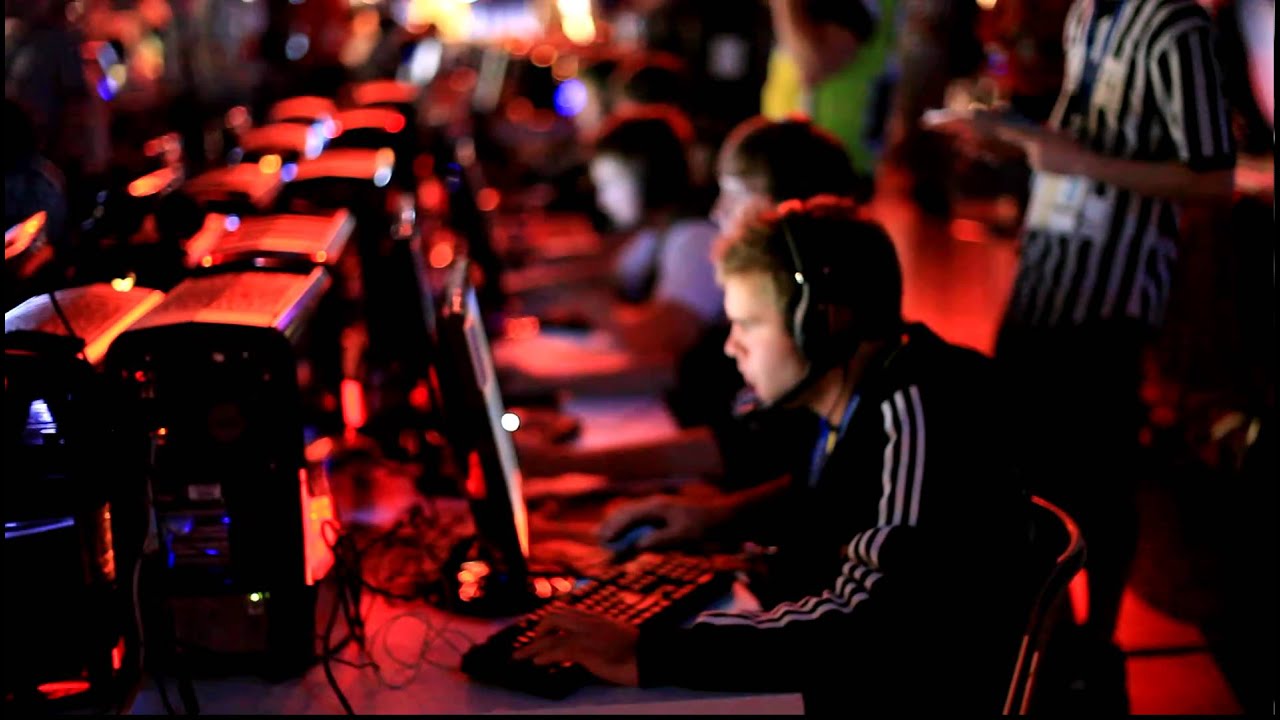 WCG 2010: NaVi против Lions, последний раунд (GamesWorld.ru)