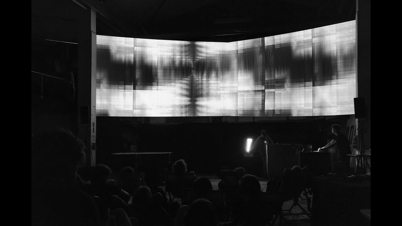 Peter Kutin & MONOCOLOR | Wow! Signal Festival 2021