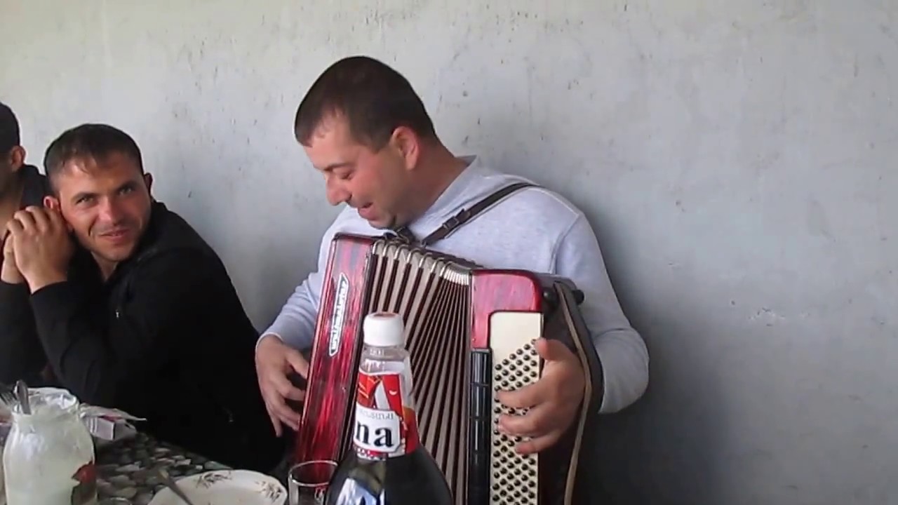 Каро Шамшадин 16