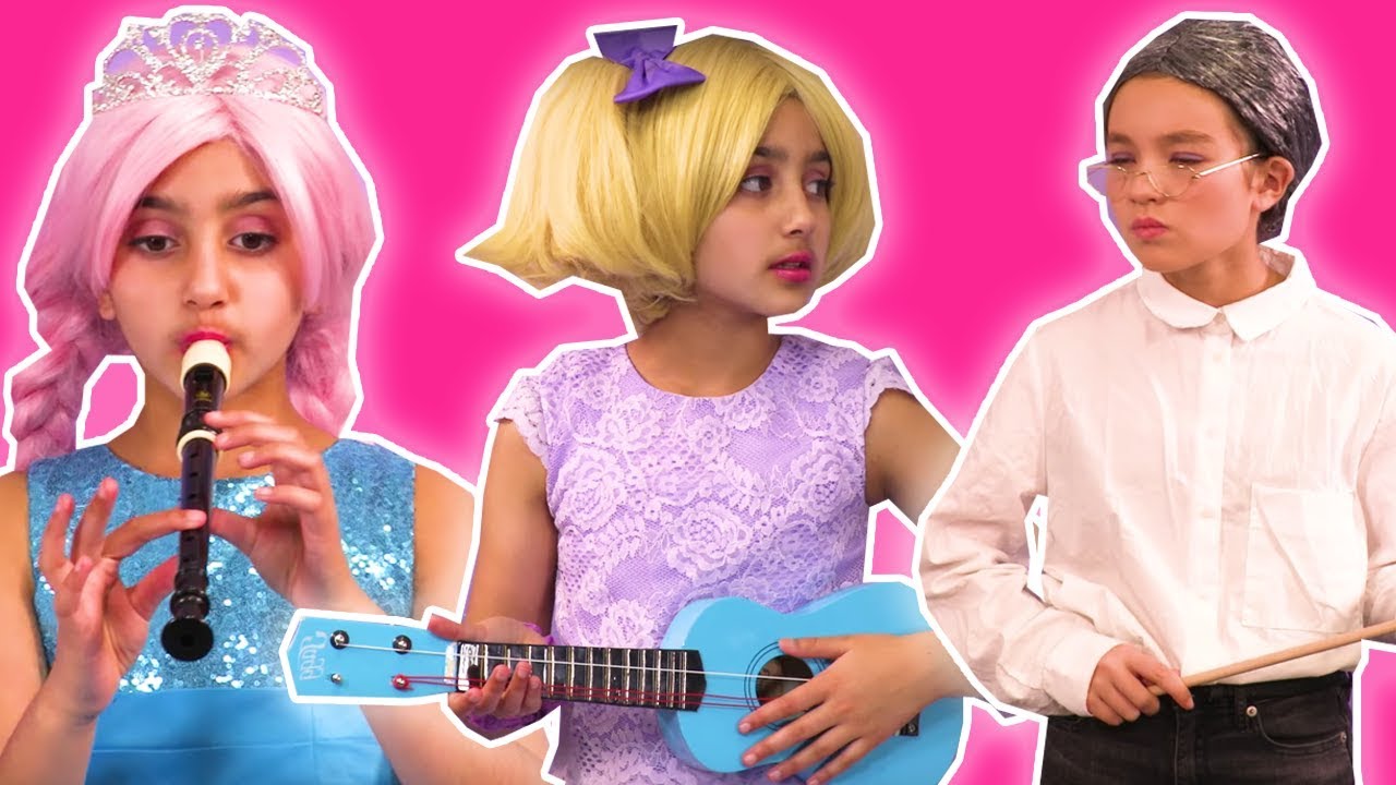 Music Class At Princess School 🎵 Mystery Instrument Appears! - Princesses In Real Life | Kiddyzuzaa