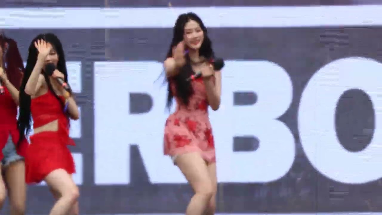 [4K]240601 STAYC Hong Kong WATERBOMB 'ASAP' ISA Focus Fancam 스테이씨 홍콩 워터밤 'ASAP' 아이사 직캠