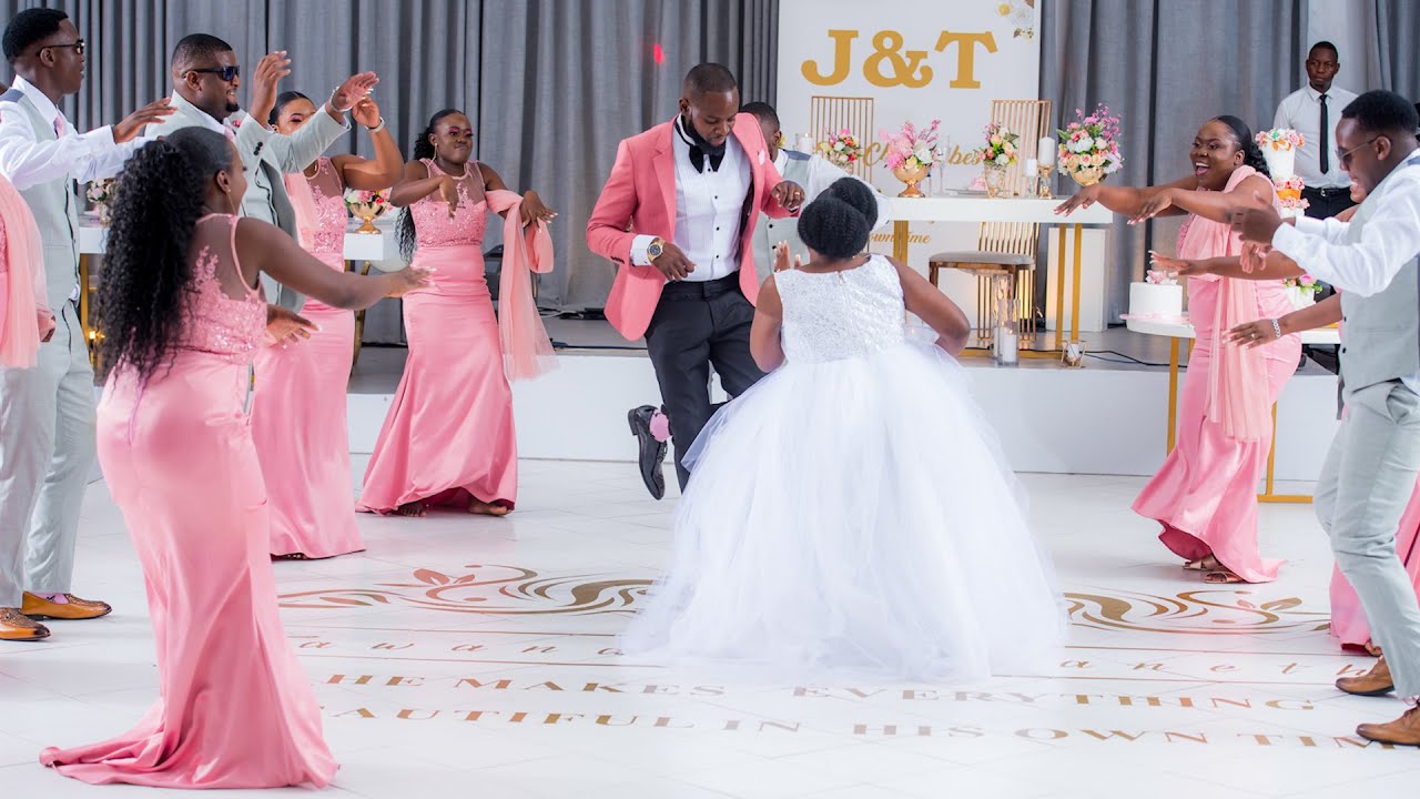 Zimbabwean Bridal Team Dance - Roga Roga & Extra Musica Bokoko