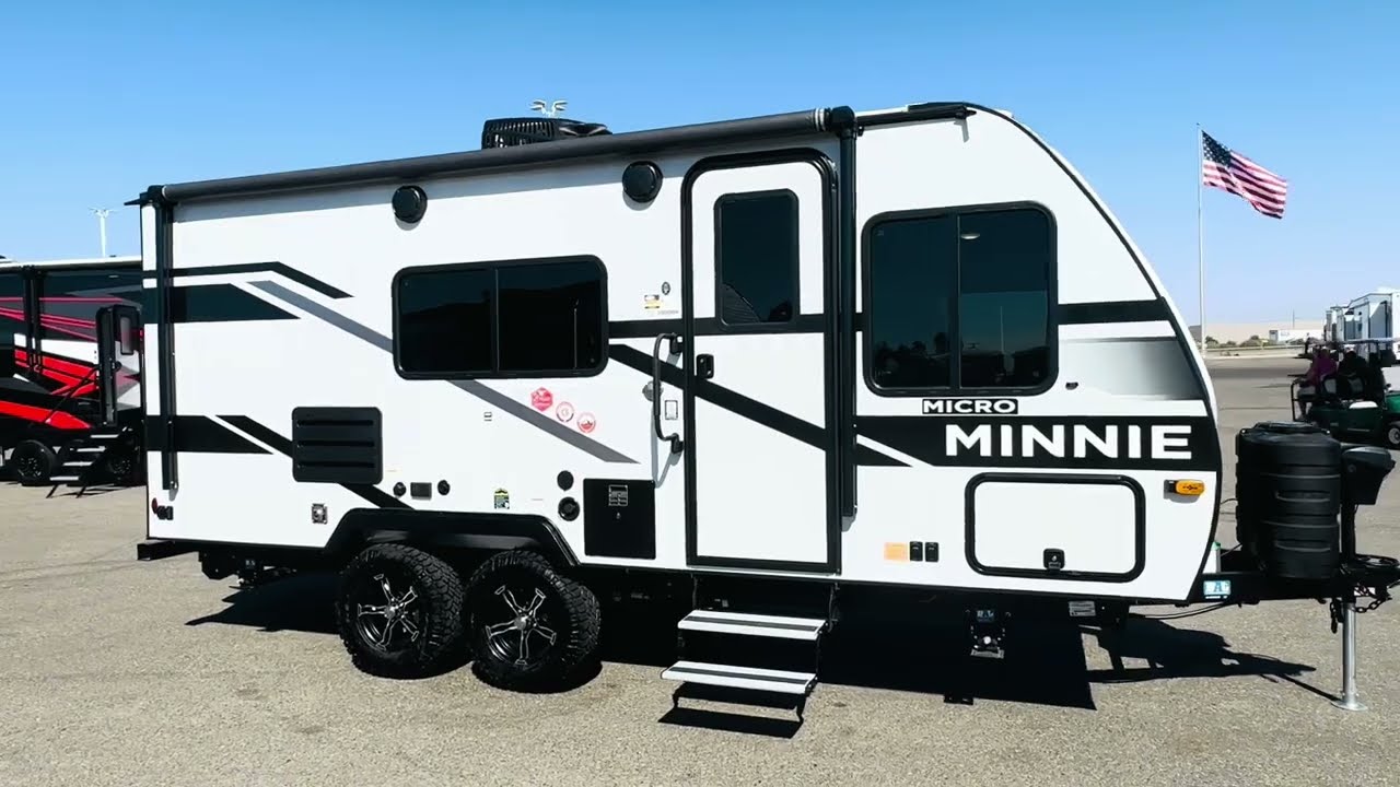 Explore the New 2025 Winnebago Micro Minnie 1800BH: Bunkhouse, Smooth Fiberglass & Pack & Play Door!