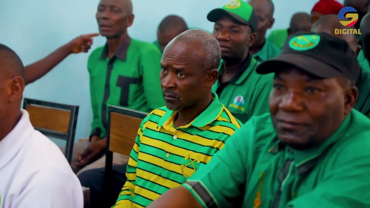 MWENYEKITI CCM KAHAMA ANENA NA WAJUMBE 