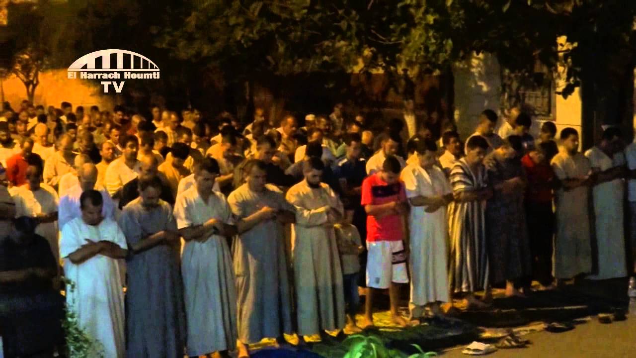 صلاة التراويح   مسجد الفتح المبين بالحراش