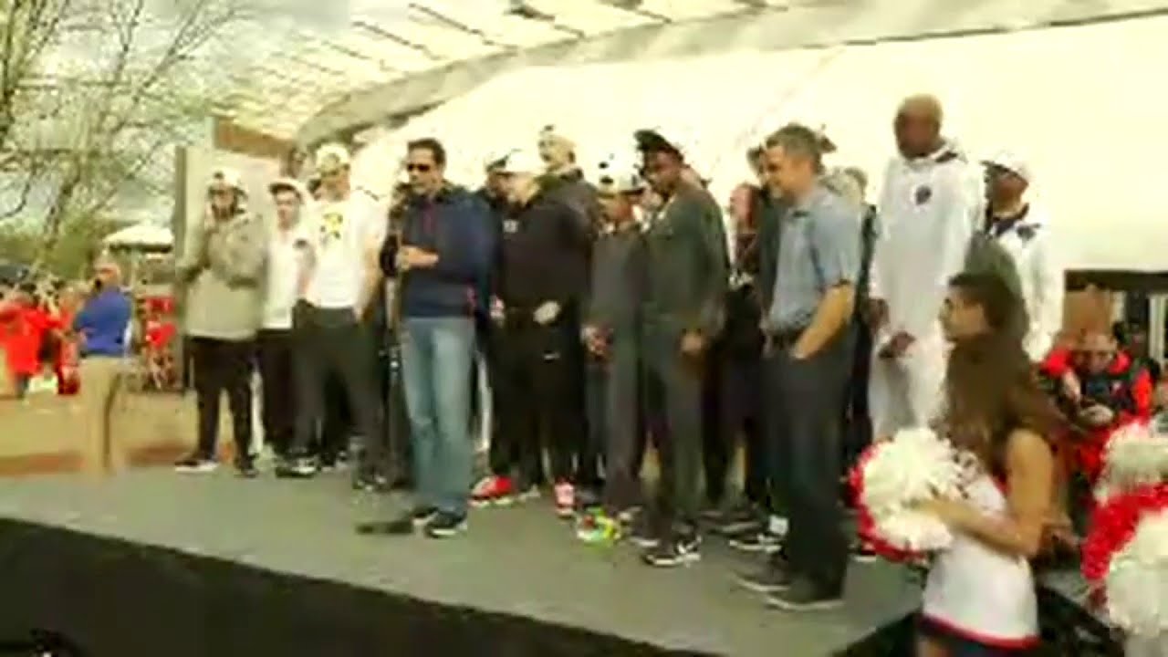 Virginia basketball team returns to Charlottesville