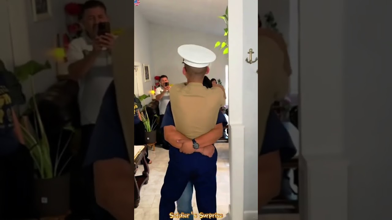 Soldiers coming home and surprise their family ❤️ #military #viral #feelings #soldier #welcomehome