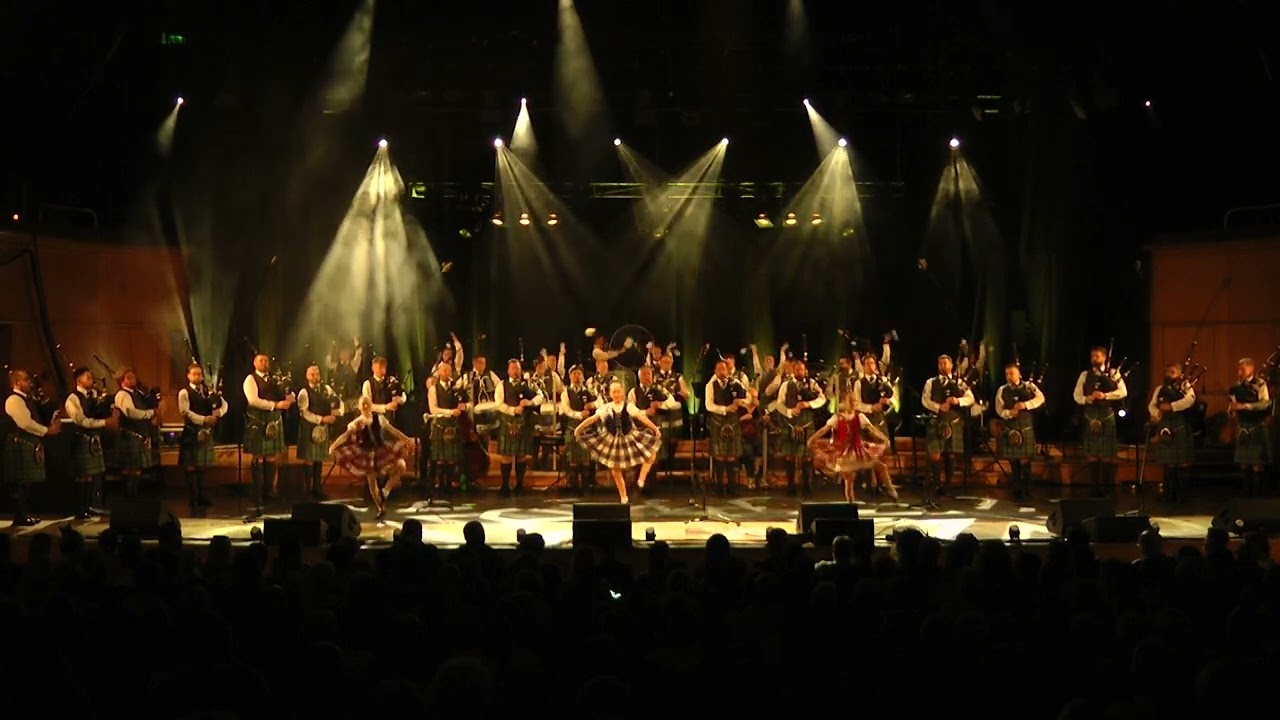 A Night in That Land - Pointed Hornpipes