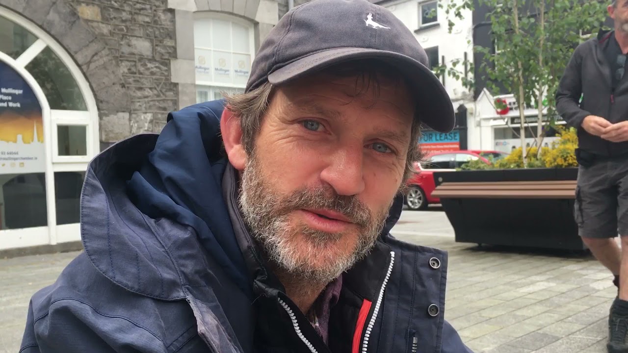 lochlann O&rsquo;Mear&aacute;in Irish Hollywood Actor introducing the #bussessions