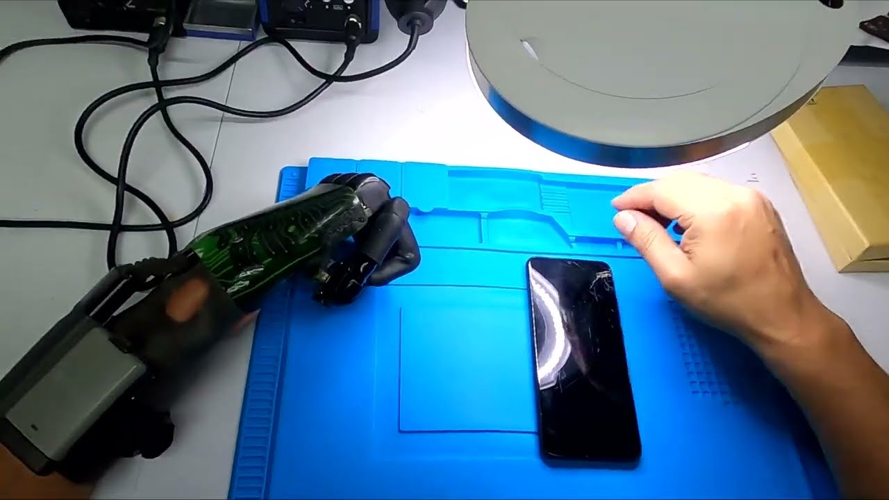 Samsung A02s phone screen replacement