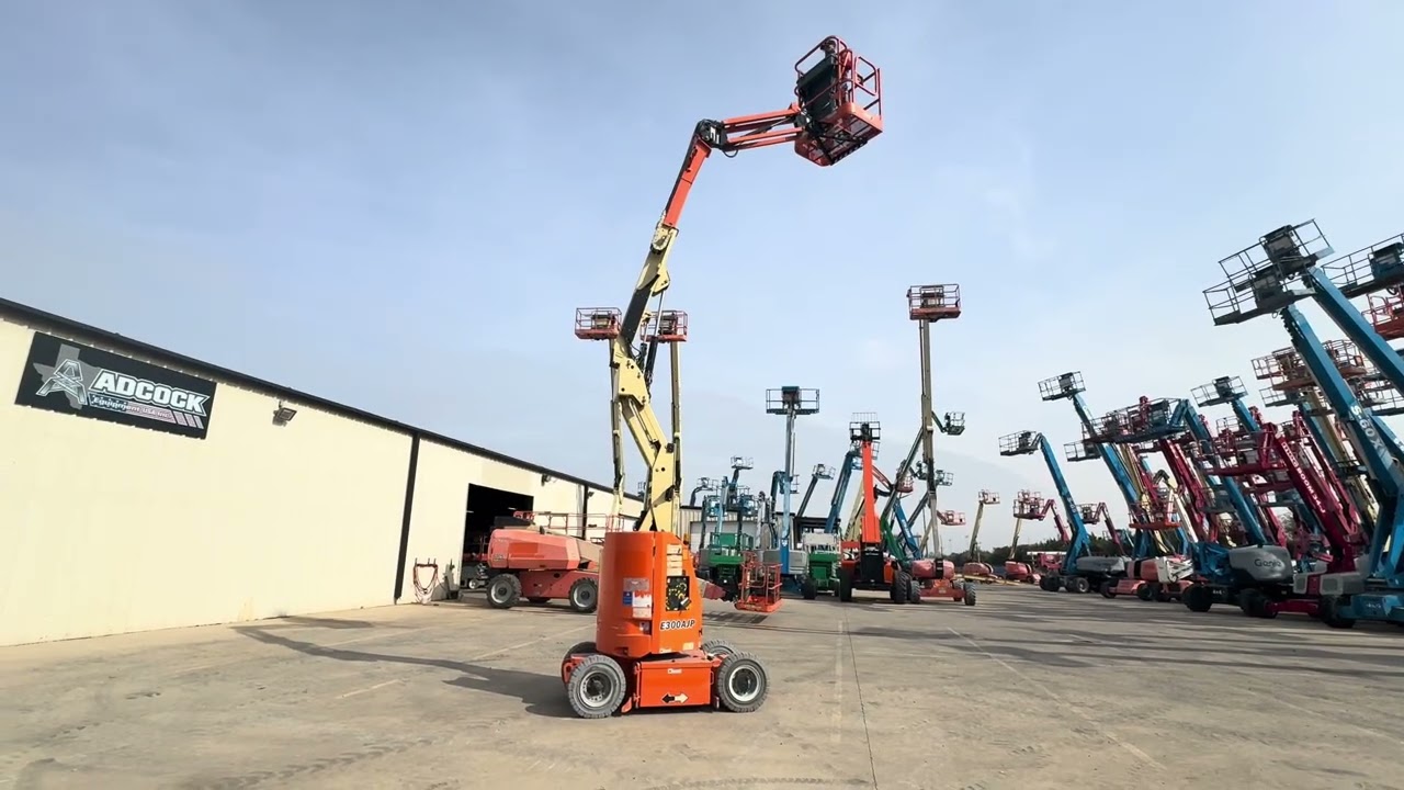 JLG E300AJP demonstration video 