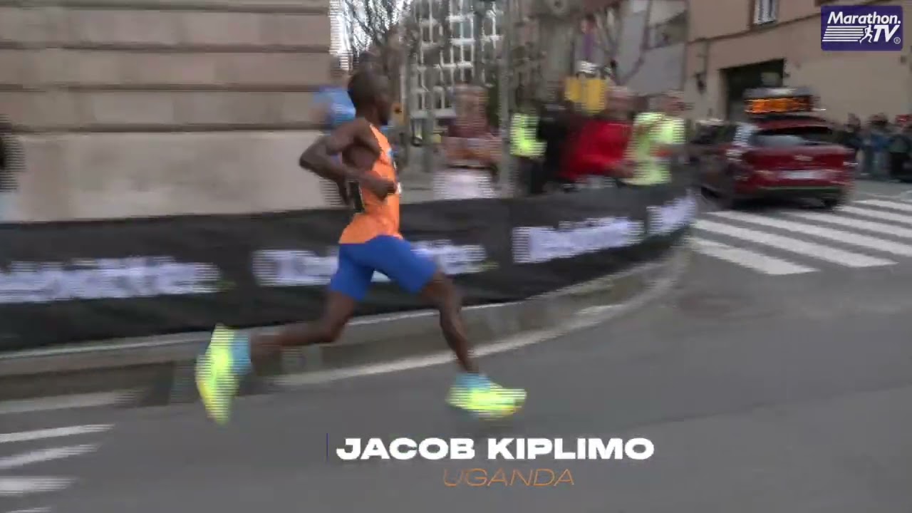 NUEVO R&Eacute;CORD MUNDIAL DE MEDIO MARAT&Oacute;N: KIPLIMO 56:42