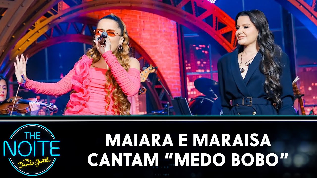 Maiara e Maraisa cantam 