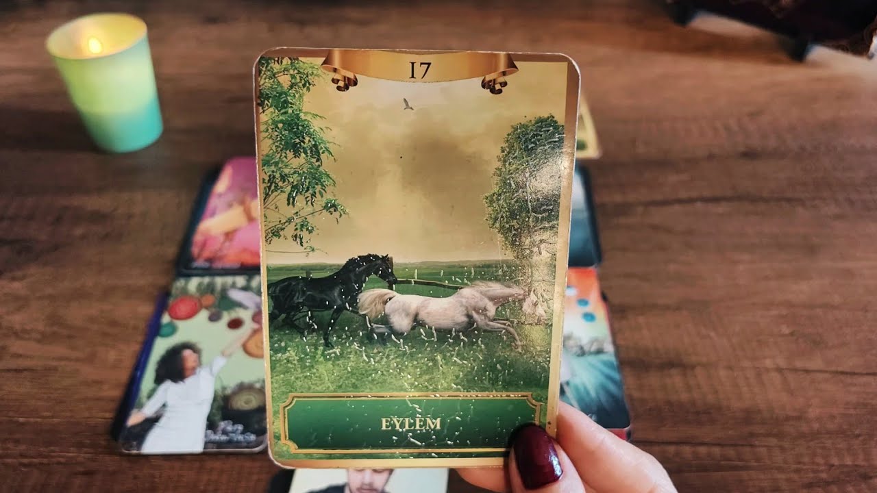 Aklındaki kişi🌹 Bugün seninle ilgili ne hissediyor ne düşünüyor. #tarot #güncelenerjiler