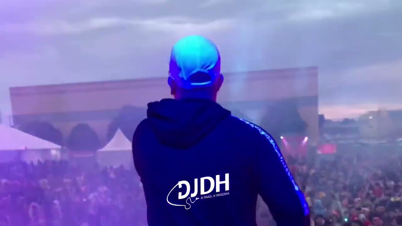 BATO COM PLACO NA CARA ( DJ DH ) MC TARADIN , DN22 