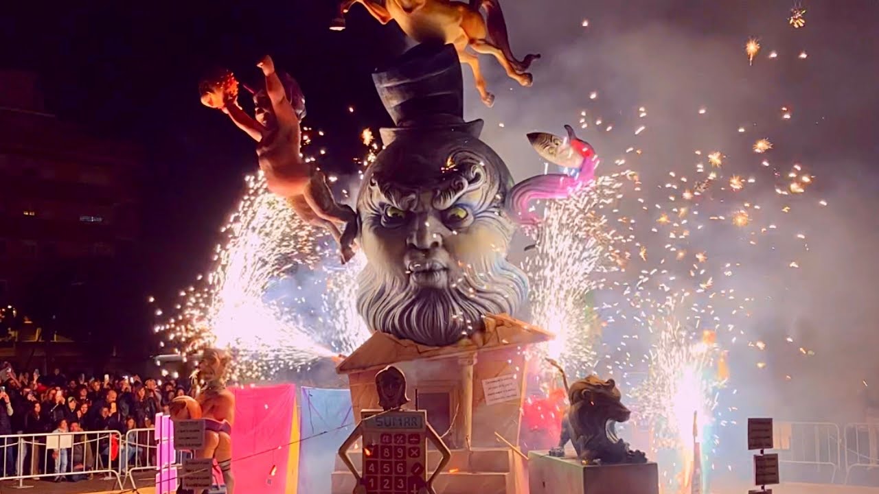 Fallas de Gavà (Barcelona) 2023 Spain | Cremà de Fallas / Burning of Statues