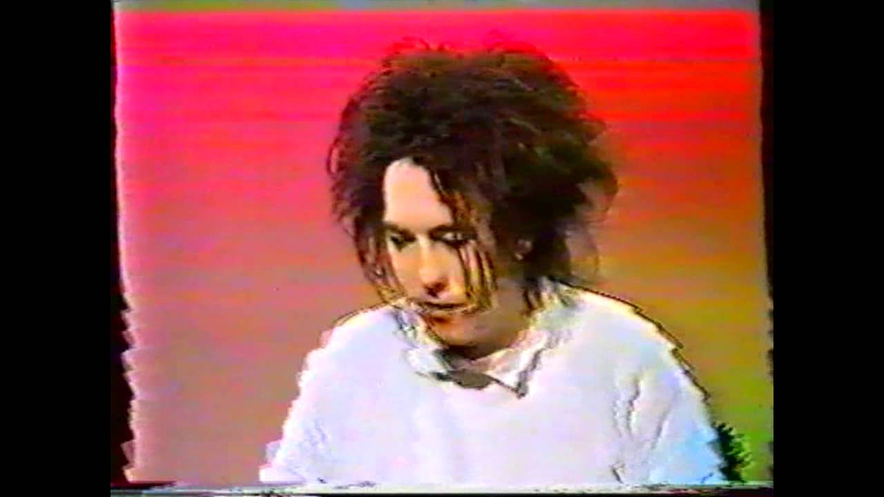 Robert Smith (The Cure) 1985 Interview with Gary Davies