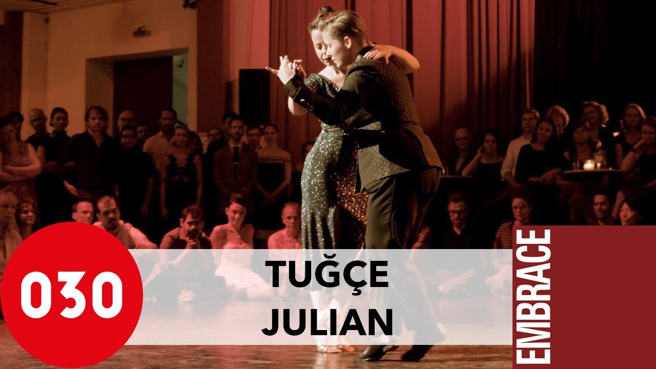 Tuğ&ccedil;e Polatkan and Julian Emmerich &ndash; El &uacute;ltimo caf&eacute;