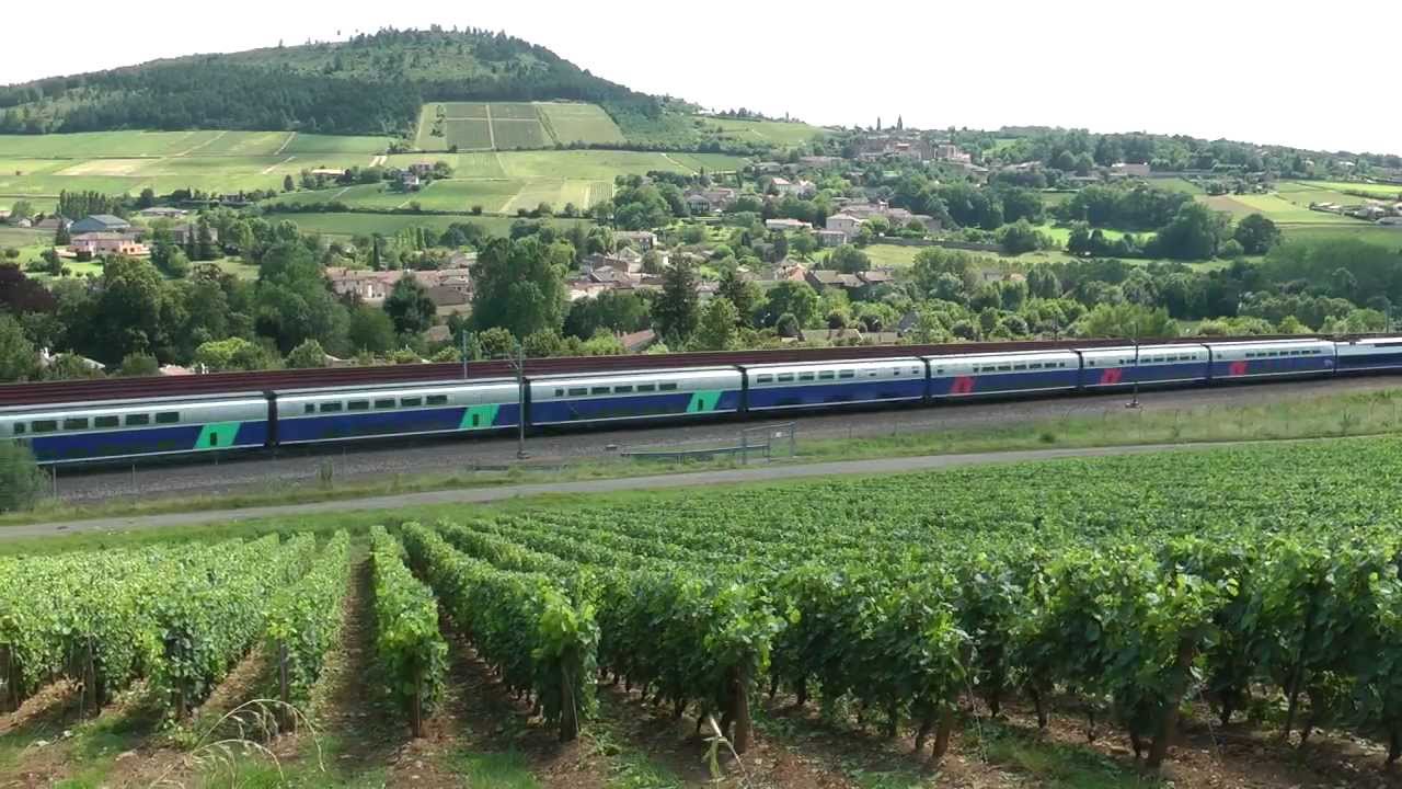 [TGV] High speed Beaujolais and pantograph action.