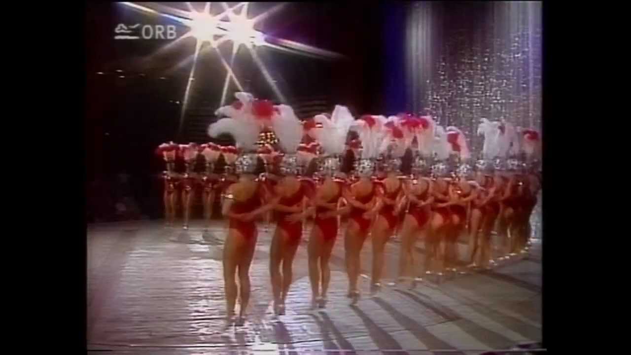 Friedrichstadtpalast-Ballett-Girlreihe