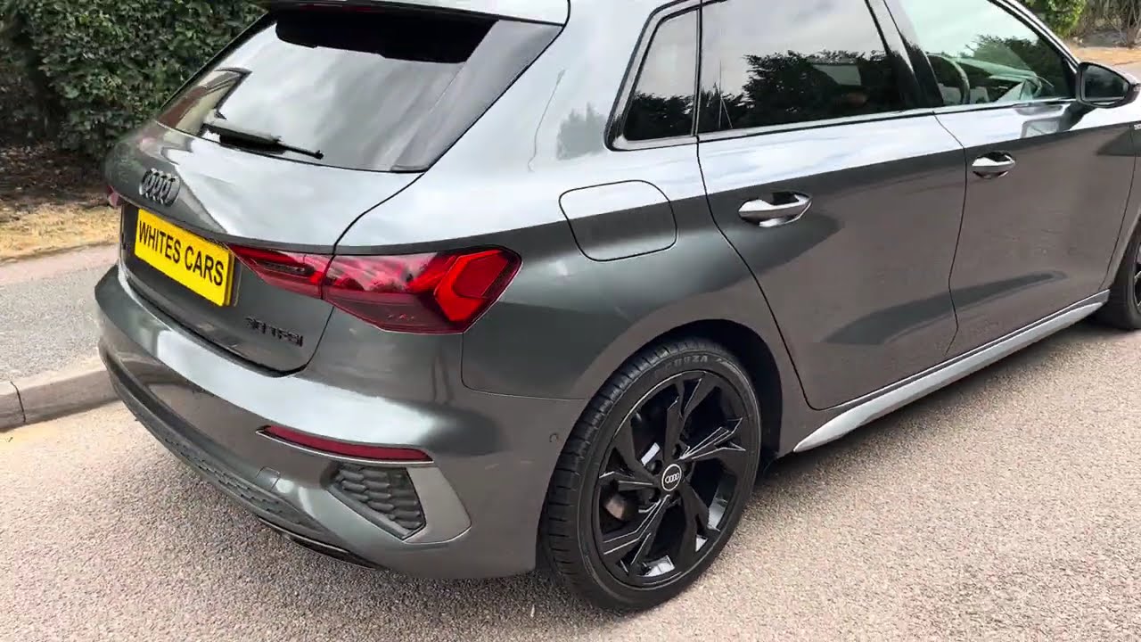 Audi A3 1.0 TFSI 30 S line Sportback S Tronic Euro 6 - Black Styling Pack - 18" Alloys - CarPlay