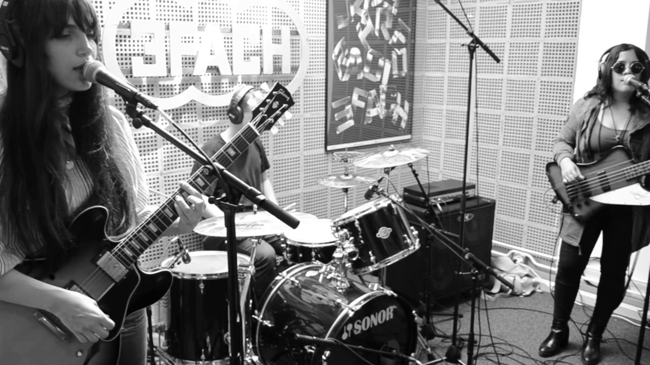 Las Robertas - My Mind (Live @ Radio 3FACH)
