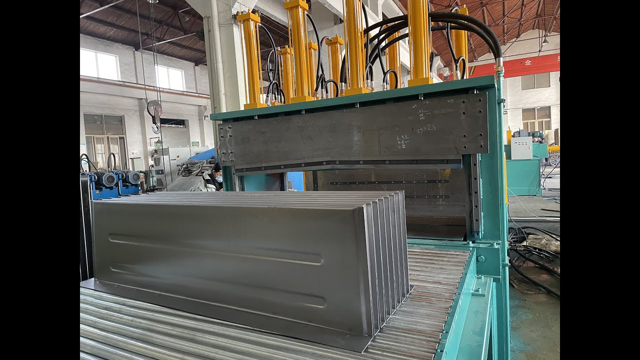 1600X400 Transformer Corrugated Fin Forming Machine with Hydraulic Decoiler