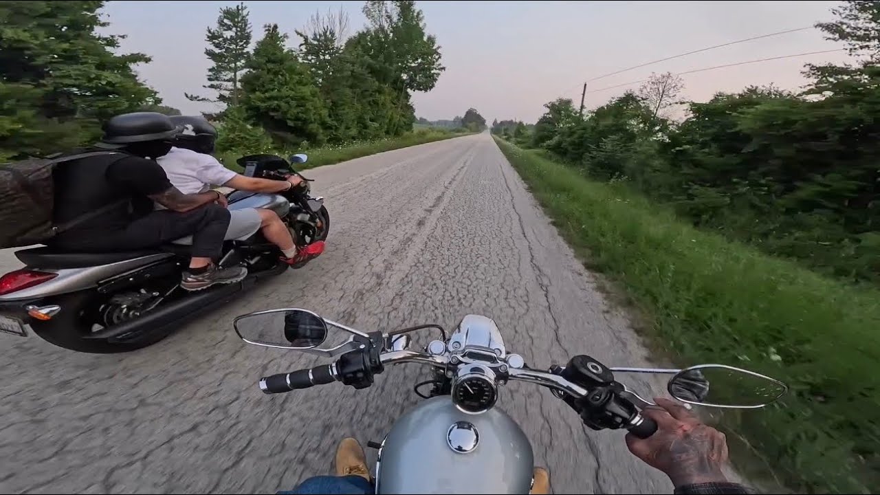 Canadian Countryside Motorcycle Ride on a Harley Davidson Sportster 1200 and a Suzuki M90