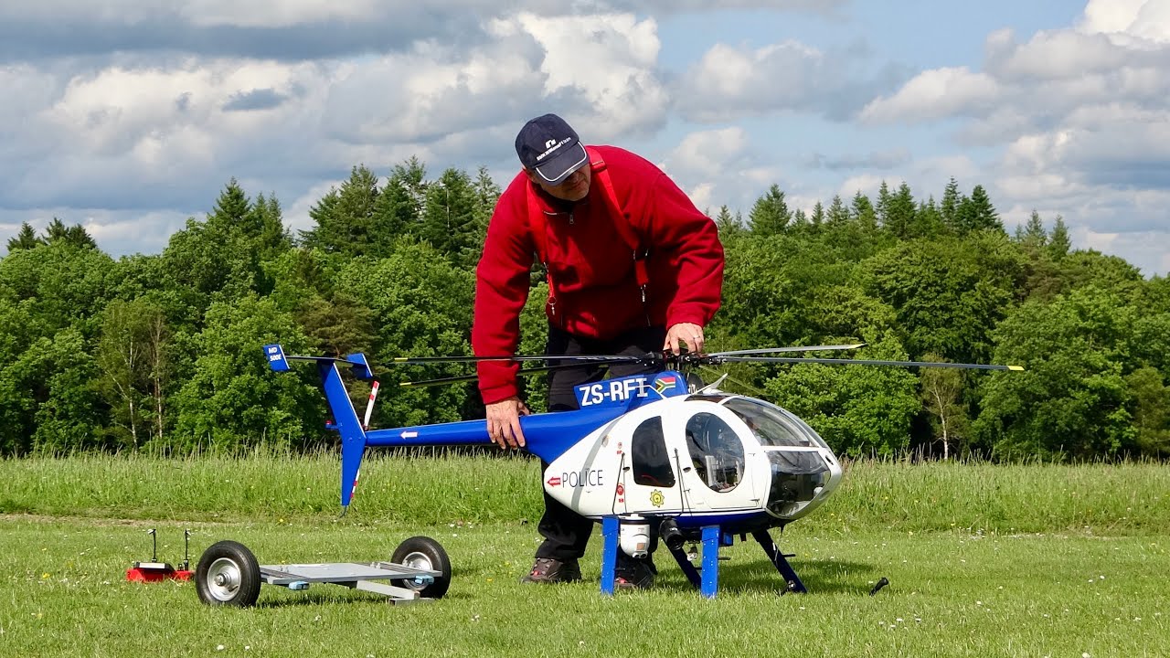 Stunning Beautiful Hughes 500 E Police electrical RC Helicopter from Vario-Helicopter