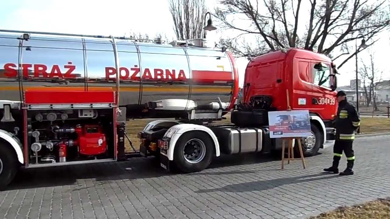 Nowe samochody łódzkiej straży pożarnej