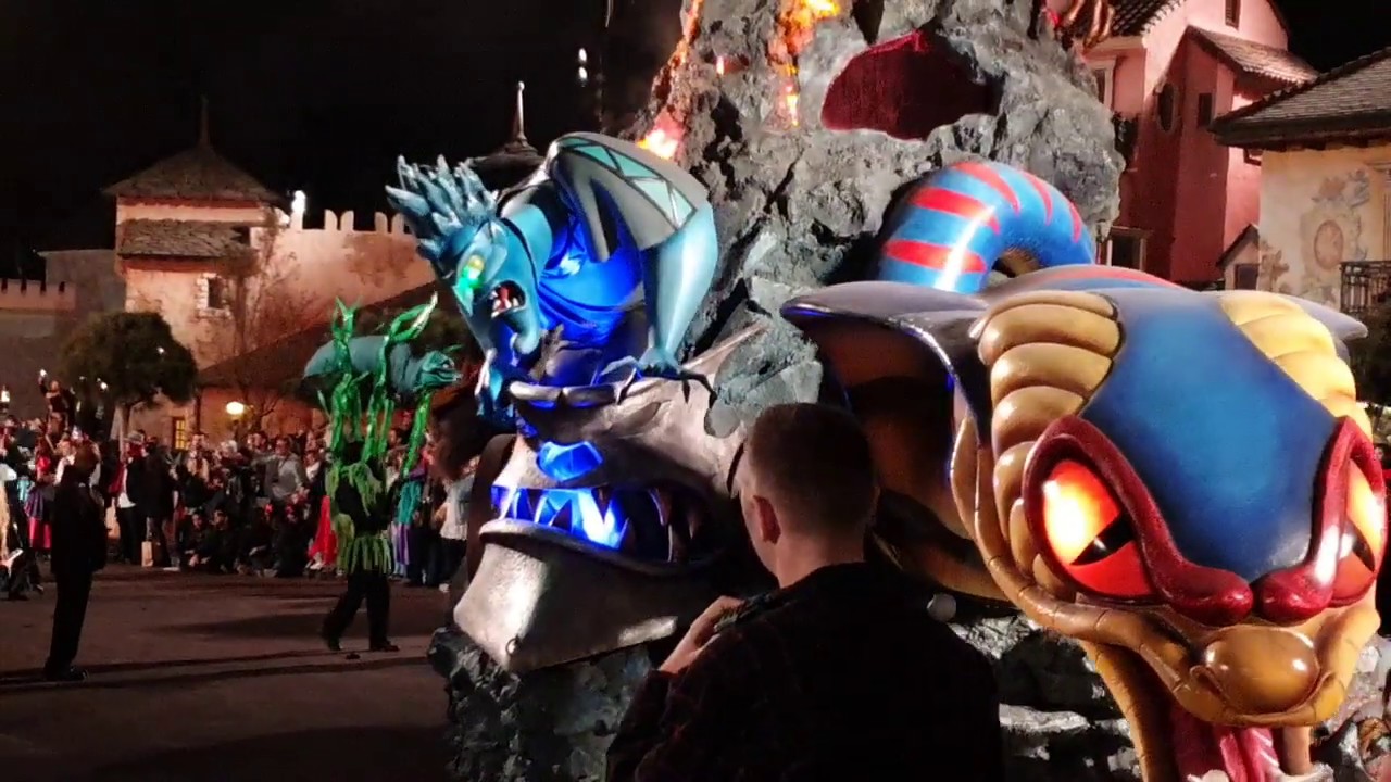 Parade Halloween 2019 Disneyland Paris - 26/10/2019