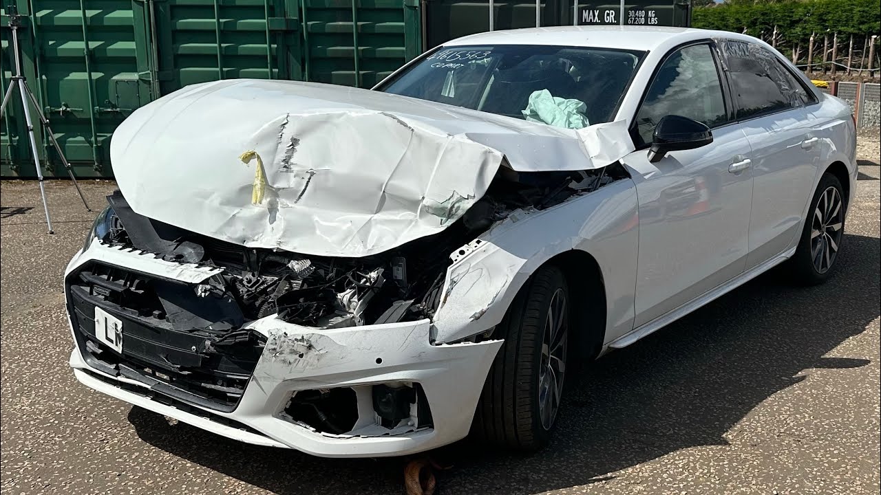 TAKING A BIG GAMBLE ON THIS £28,000 WRECKED 2022 AUDI A4 40 QUATTRO