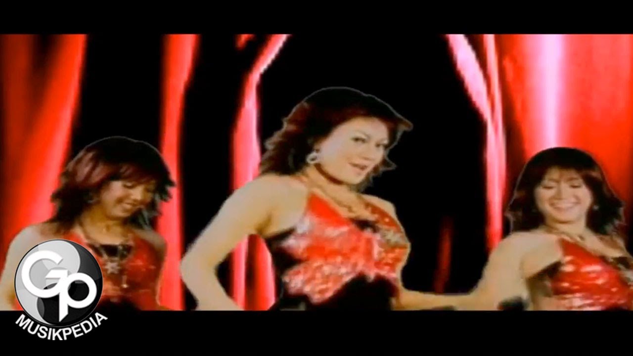 Trio Macan - Resesi Dunia (Official Music Video)