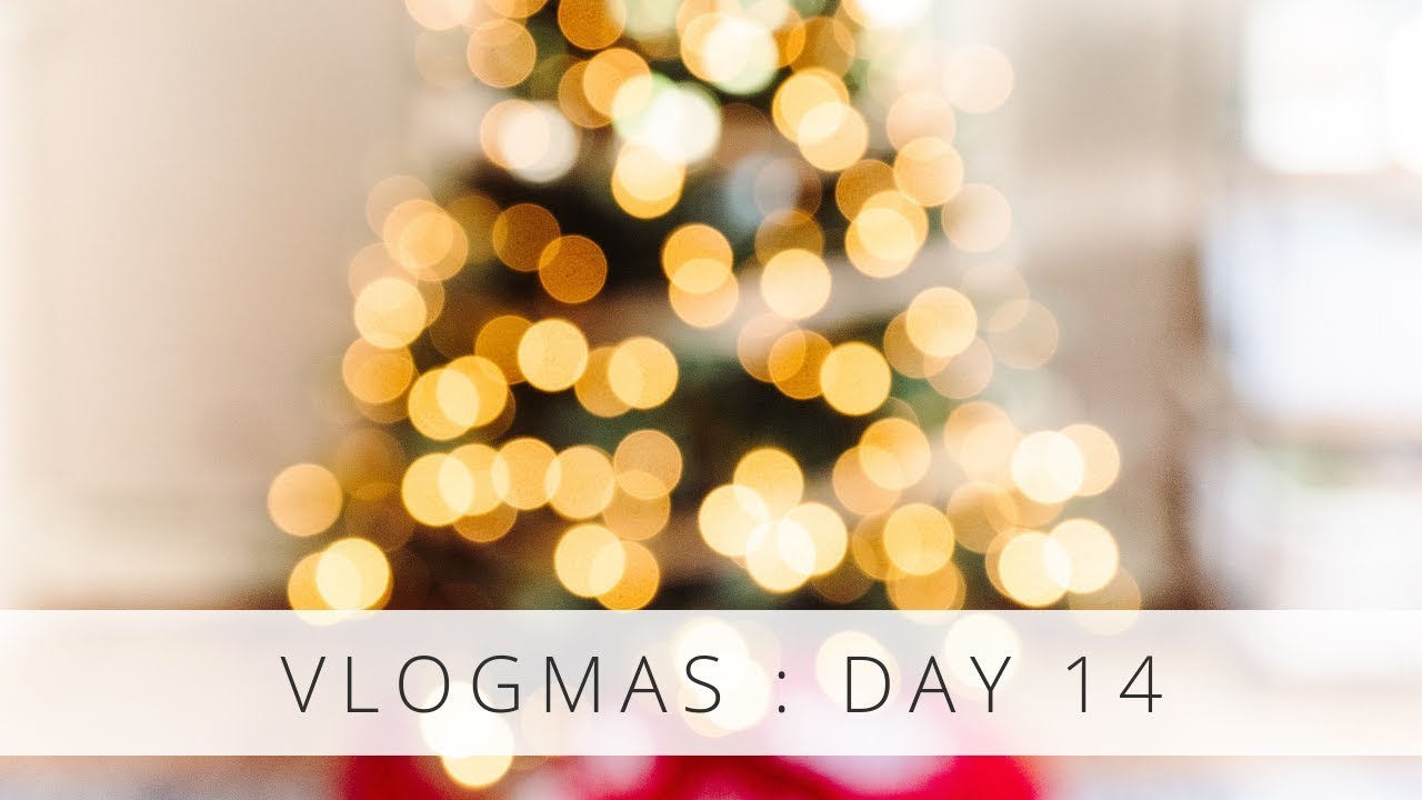 Making Gingerbread Houses - VLOGMAS 2018 Day 14 | Samantha Sito