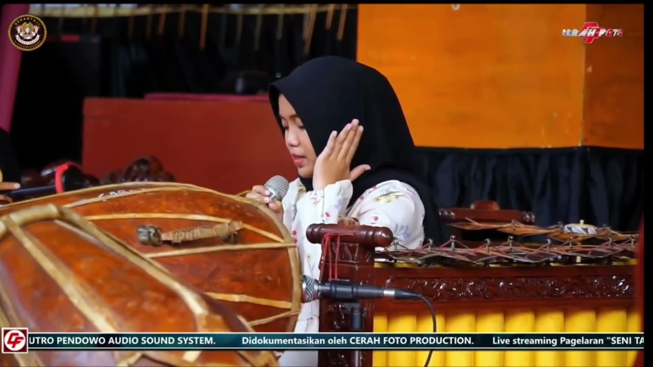 gending BABADAN... Suara Merdu Sinden Rizki.. Sekartaji wonosobo