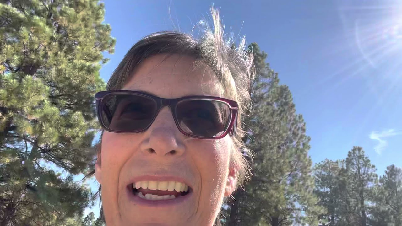 Hiking in Mancos State Park