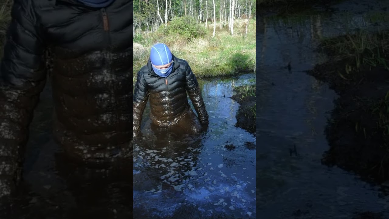 090 mud: Jeans and Puffy Jacket