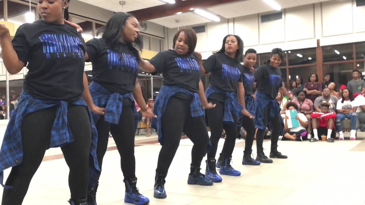 HT YArd Show Fall 2016