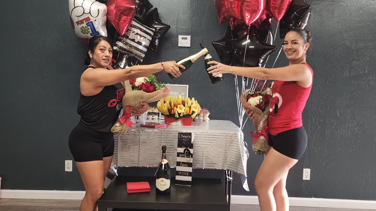 NUESTRO PRIMER ESTUDIO 🙏🥂🎉 CARDIO DANCE FITNESS / GRACIAS