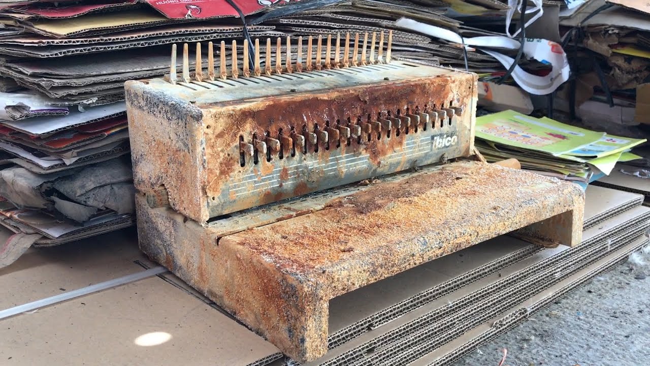 Restoration Paper Punching Machine IBICO IBIMATIC | Recovering Rusty Paper Stamping Machines