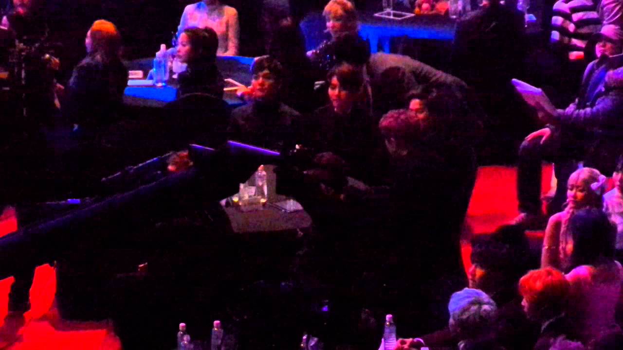 160217 가온차트 엑소 가수 대기석 22