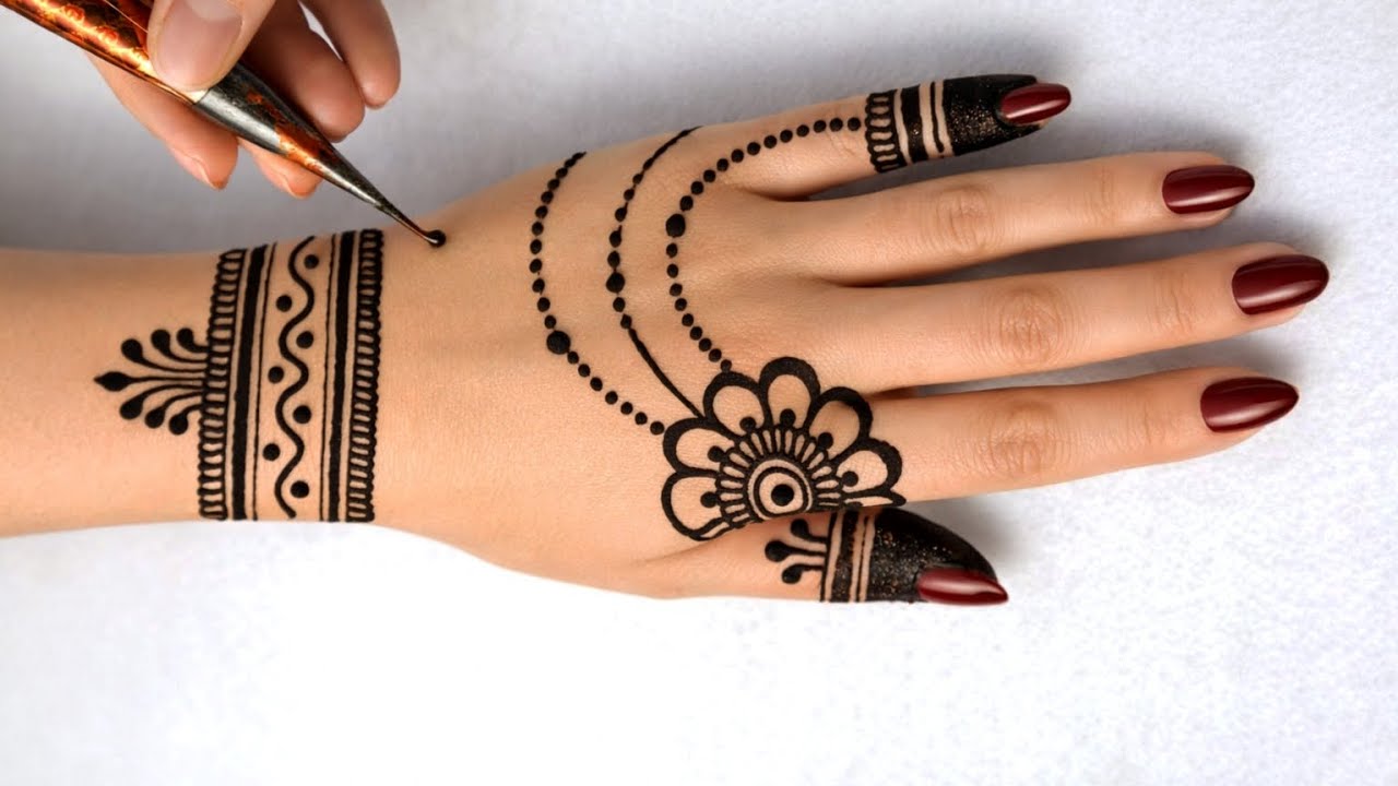 Easy Mehndi: Perfect for BeginnersMehndi for Beginners: Step-by-Step Guide to Flower Designs