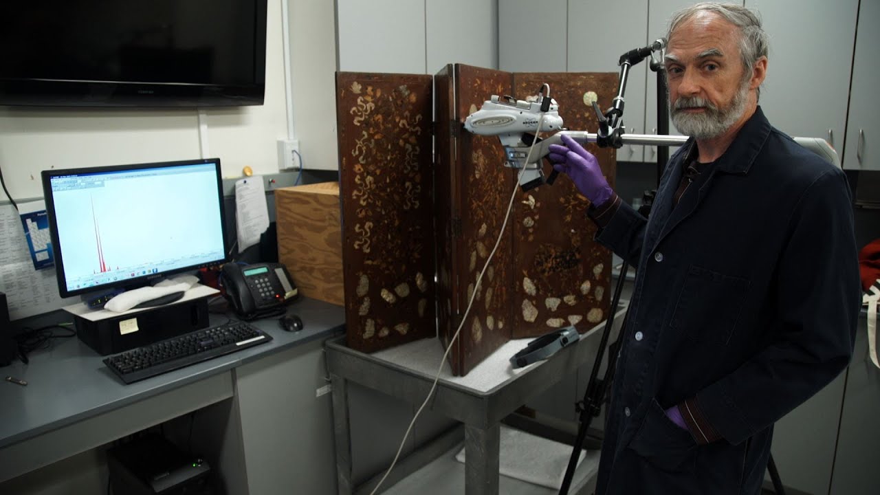 Conservation of Mother-of-Pearl Lacquerware