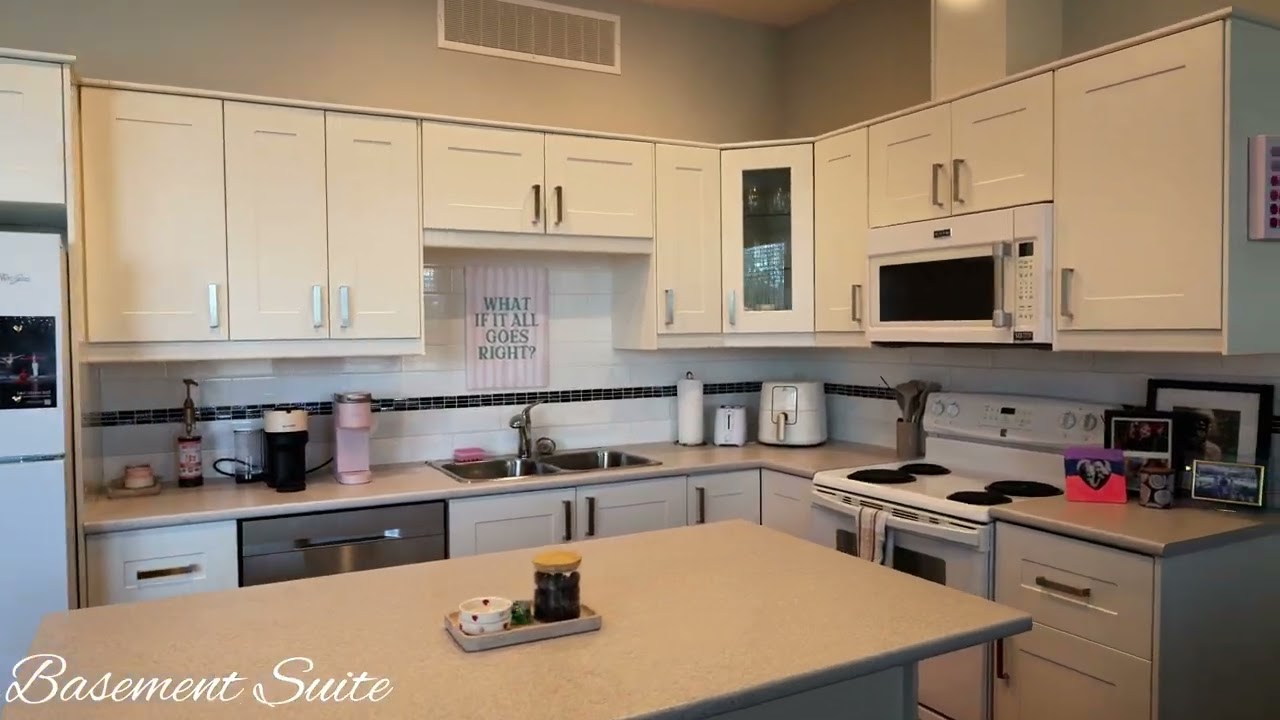 5189 Cecil Ridge