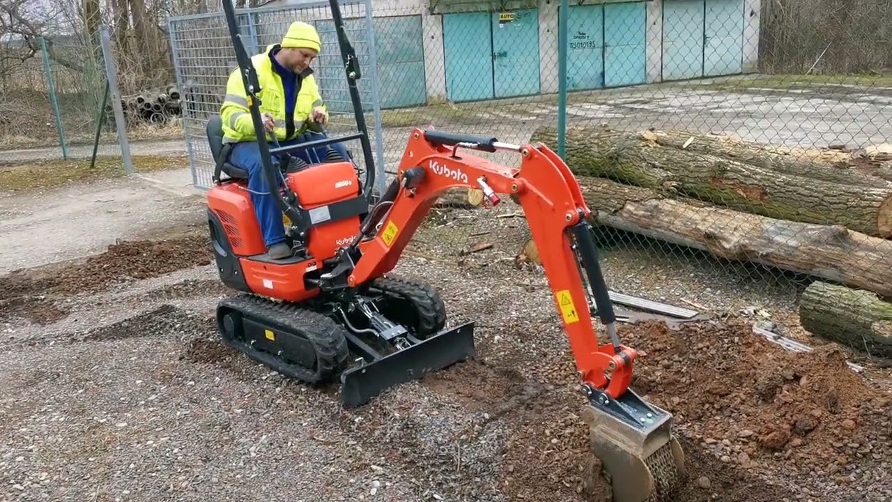 Půjčovna Pt&aacute;ček - Kubota K008-3