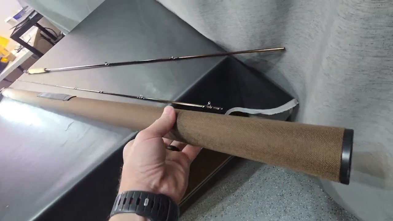 Sage DS2 590 Graphite II 9’0” 2pc #5 Line 3 1/4 oz Fly Fishing Rod In Case