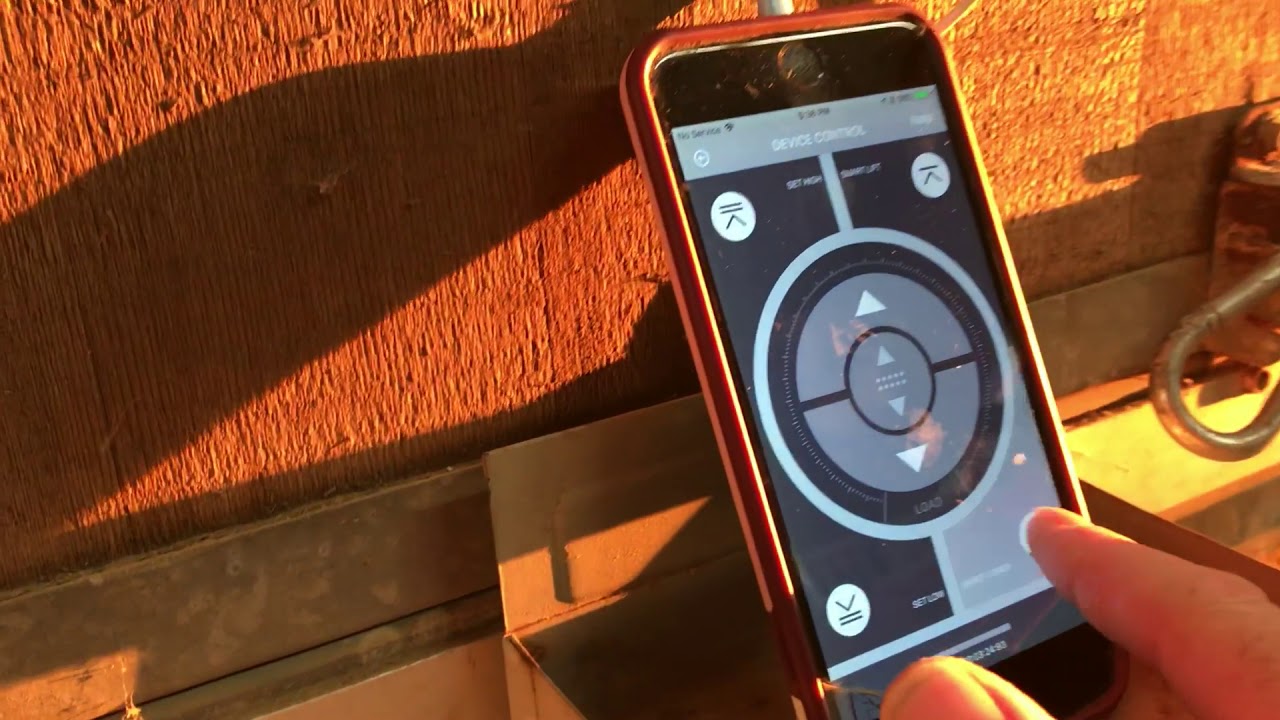 MyLIFTER Bluetooth Goose Doors
