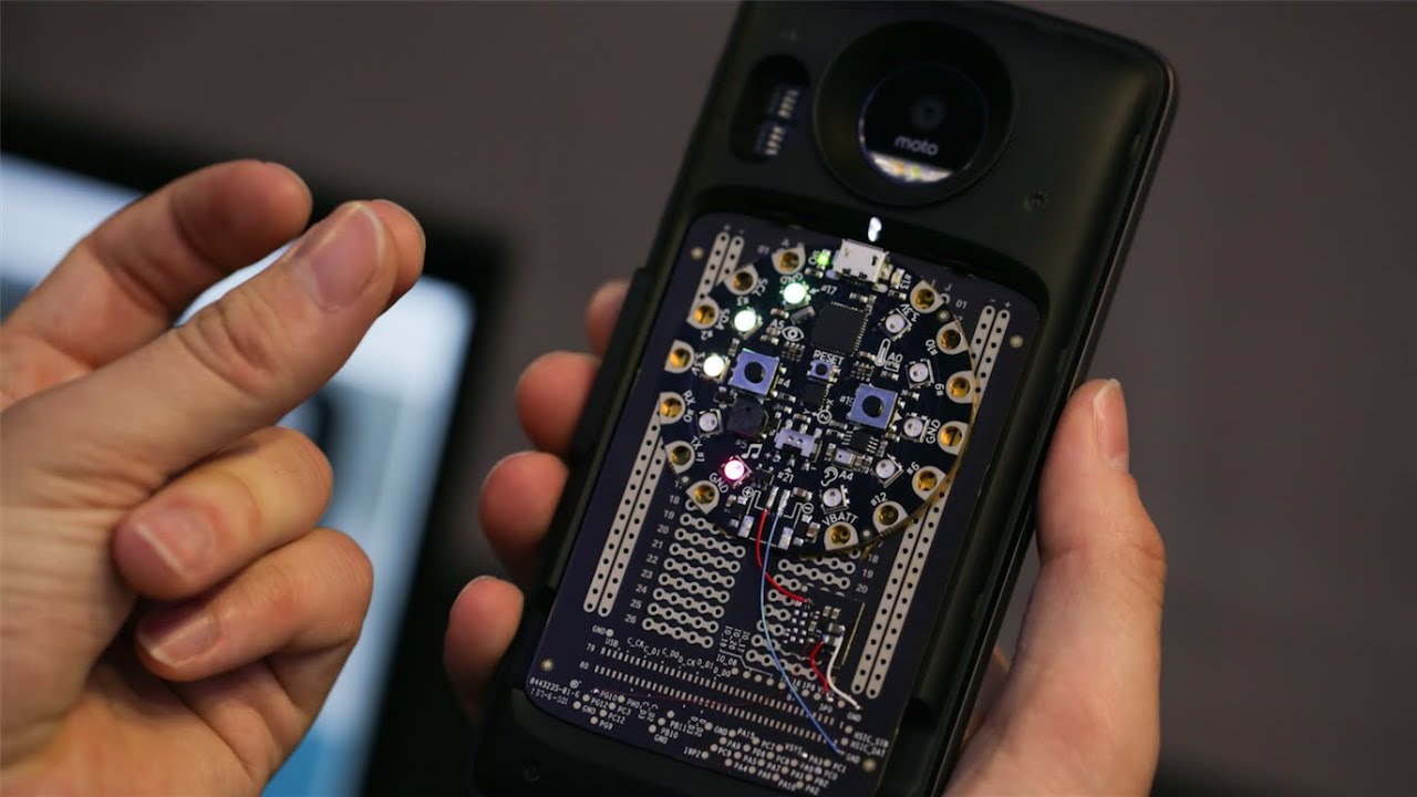 Lenovo's experimental Moto Mods