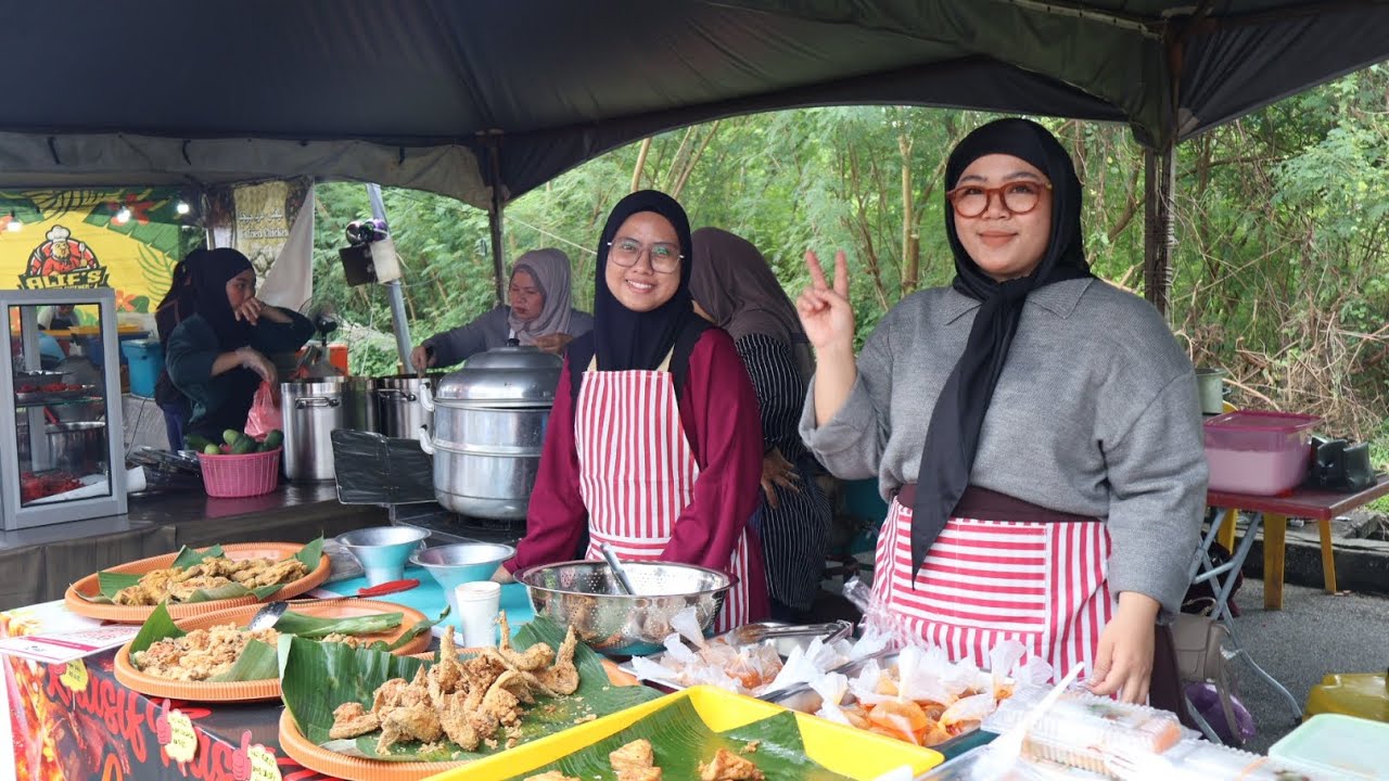 BAZAAR RAMADAN ASYAKIRIN BINTULU